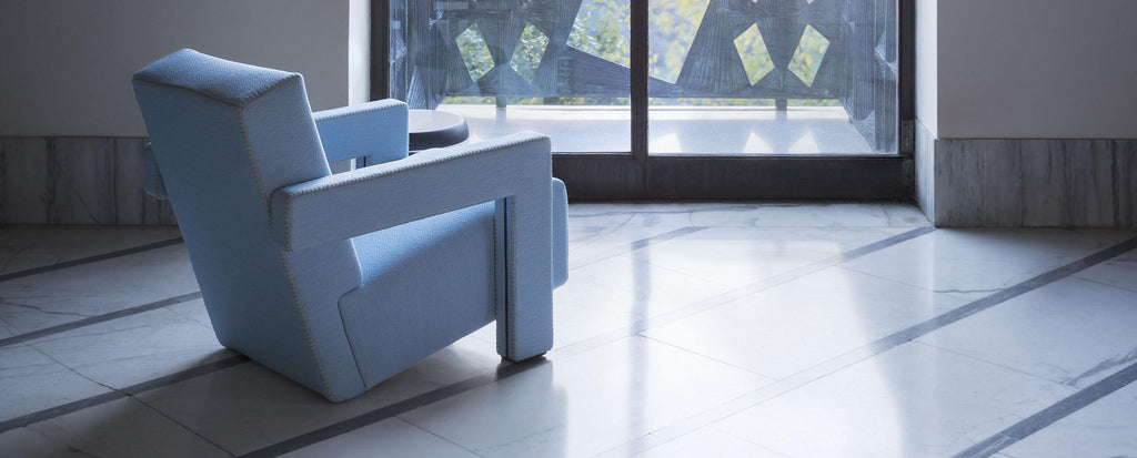 https://a.1stdibscdn.com/gerrit-thomas-rietveld-utrecht-armchair-by-cassina-for-sale-picture-9/f_14272/f_330693321677761766896/637_utrecht_armchair_1_master.jpg