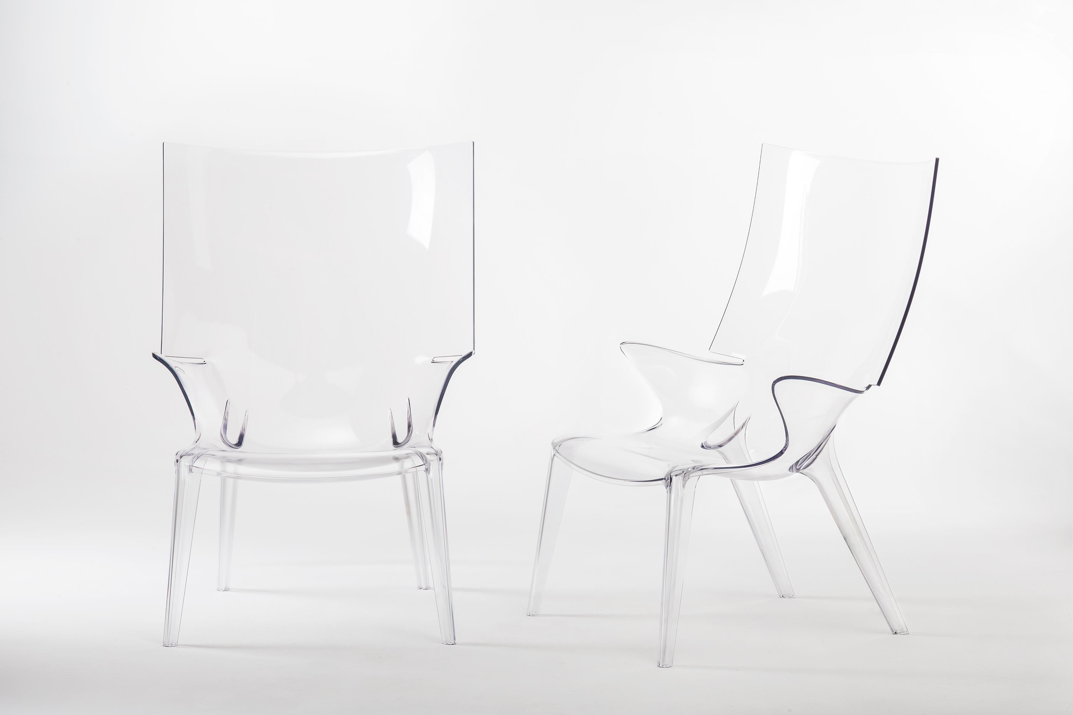 https://a.1stdibscdn.com/kartell-uncle-jim-armchair-in-clear-by-philippe-starck-for-sale-picture-3/12330573/f_145660211556787751994/6410_unclejim_starck_cristallo_group_master.jpg
