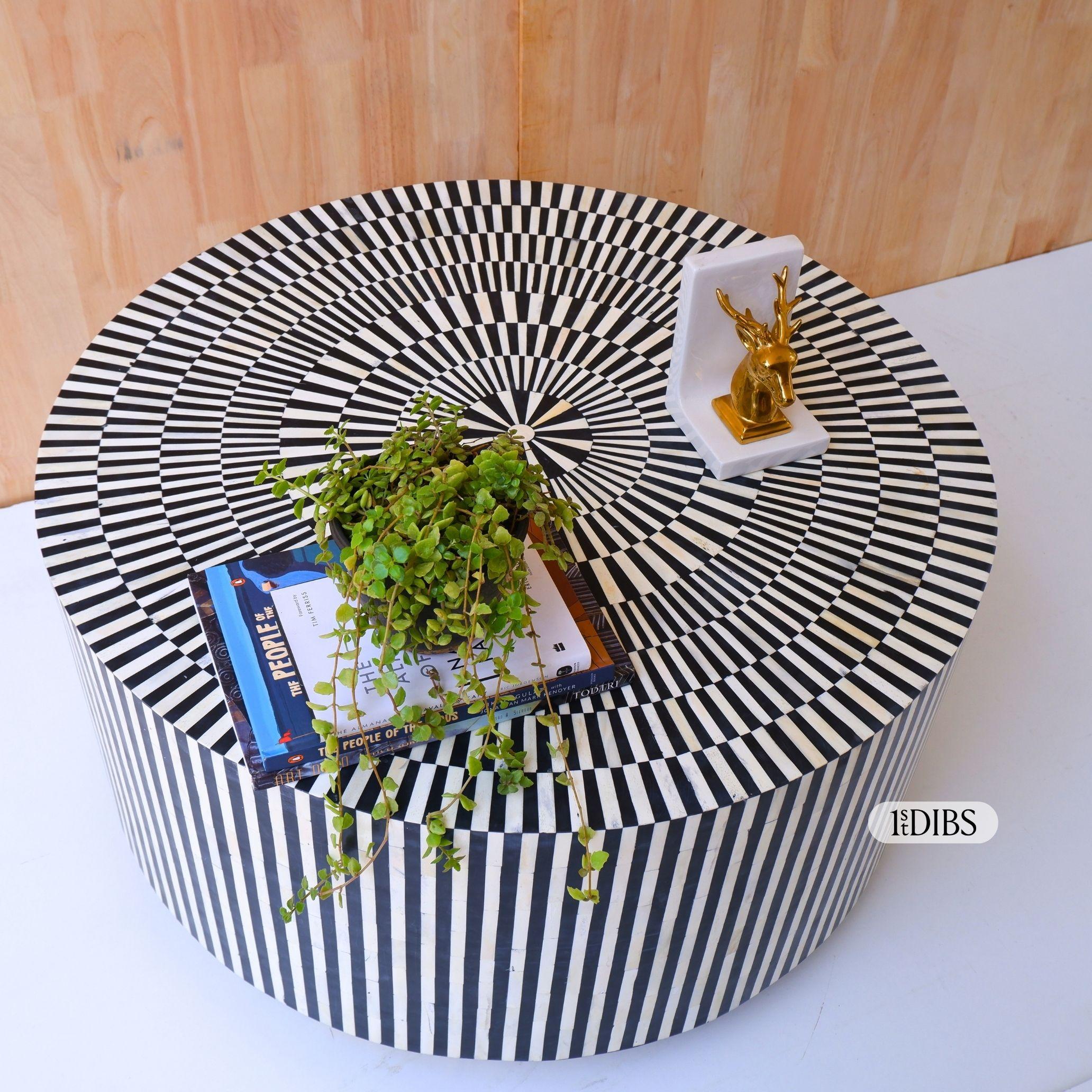 https://a.1stdibscdn.com/black-white-line-pattern-bone-inlay-round-coffee-table-by-house-of-jaipur-for-sale-picture-3/f_97222/f_495550721775559819906/64_master.jpg