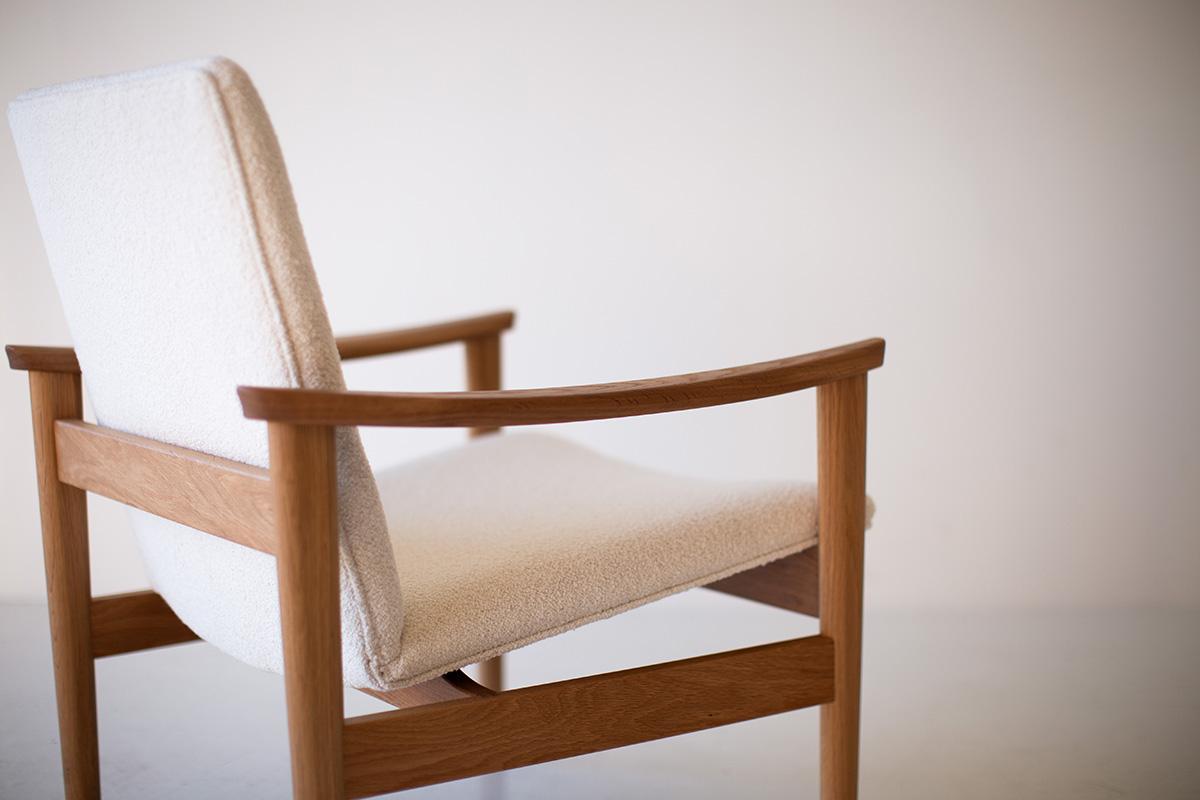 https://a.1stdibscdn.com/craftassociates-chair-peabody-oak-occasional-chair-upholstered-for-sale-picture-4/f_9720/f_375832321702659393975/66311960_oak_occasional_chair_60487962_master.jpg