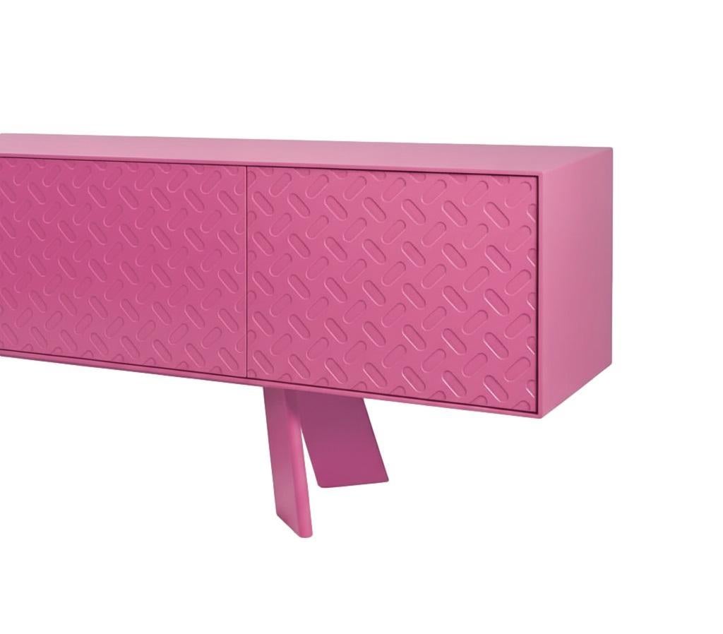 https://a.1stdibscdn.com/contemporary-pop-art-sideboard-with-motif-lacquered-in-pink-for-sale-picture-3/f_27693/f_466918921758106183066/666_master.jpeg