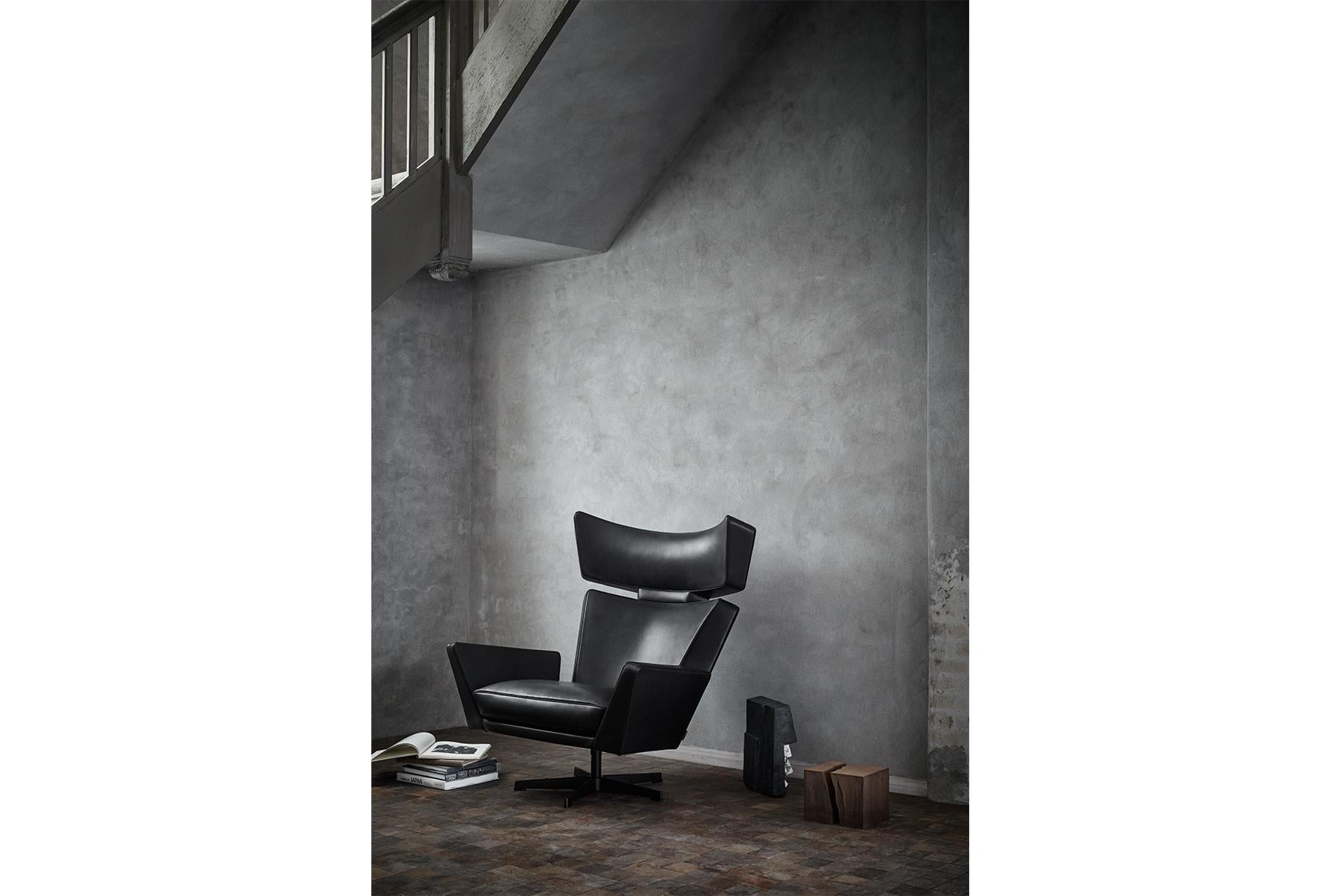 https://a.1stdibscdn.com/arne-jacobsen-model-4201-oksen-for-sale-picture-3/f_13532/f_233878421618479206122/6988_Oksen_Black_master.jpg