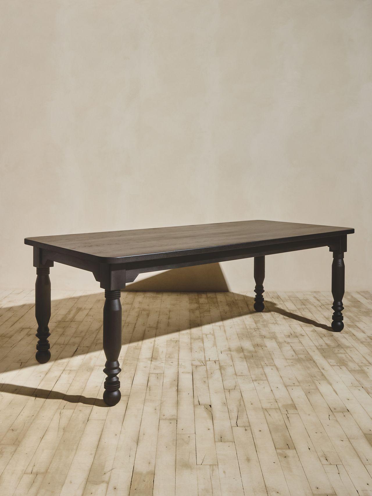 https://a.1stdibscdn.com/9-foot-nbl-rustic-white-oak-dining-table-with-turned-legs-for-sale-picture-5/f_106822/f_494931321775146252068/6F1dX0ni_master.jpg