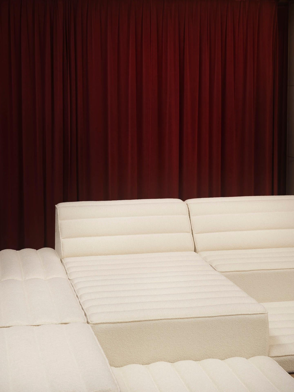 https://a.1stdibscdn.com/customizable-acerbis-free-system-modular-sofa-by-claudio-salocchi-for-sale-picture-7/f_44652/f_436742421739827241813/6_ACERBIS_Free_System_ClaudioSalocchi_AlbertoStrada_master.jpg