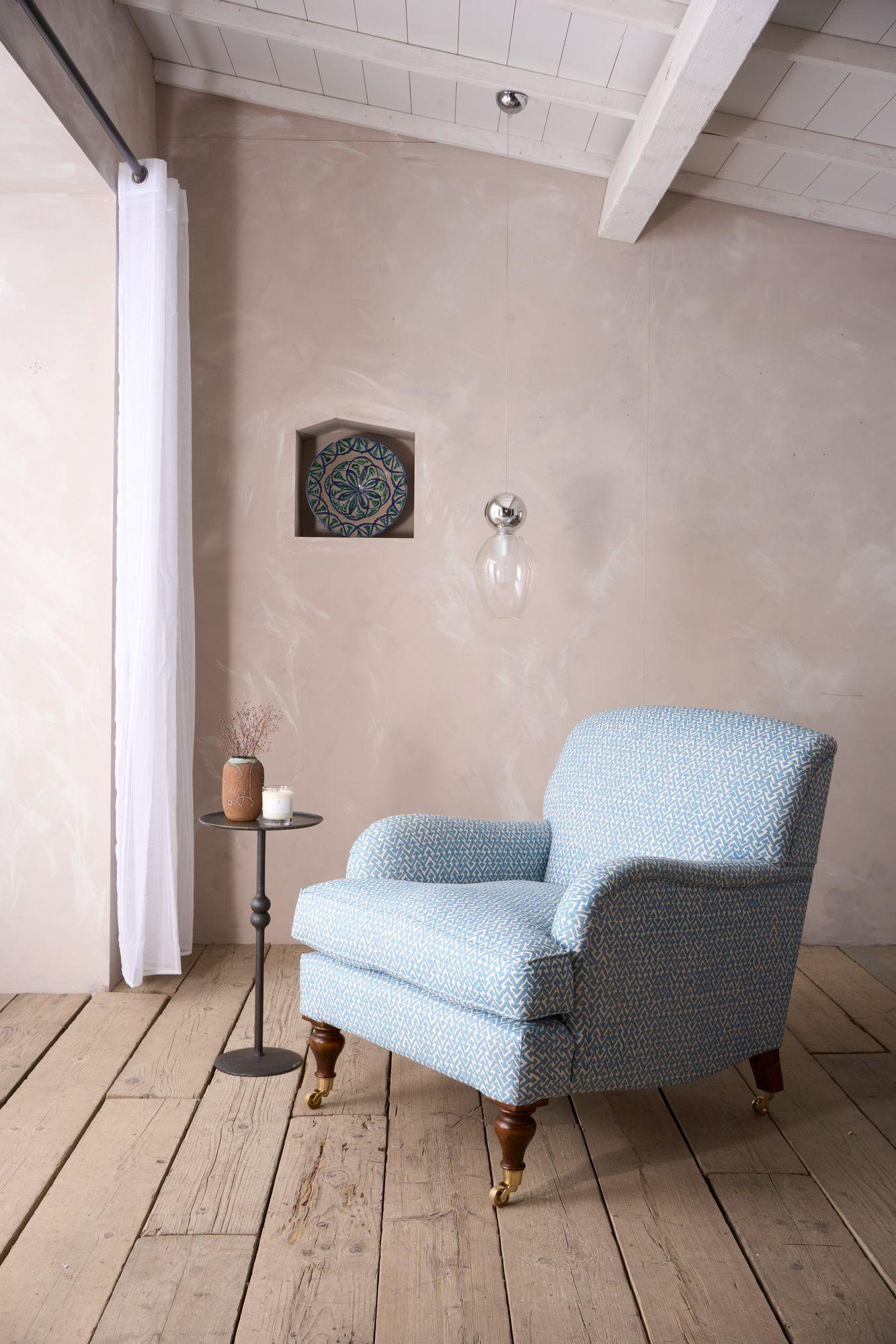https://a.1stdibscdn.com/the-rathmell-armchair-for-sale-picture-7/f_68092/f_404215221719852098148/6_RATHMELL_CHAIR6486_master.jpeg
