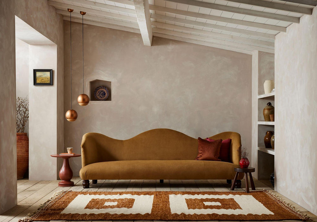 https://a.1stdibscdn.com/the-jaipur-sofa-for-sale-picture-7/f_68092/f_365481121709674354899/6_Tallboy0092_master.jpeg