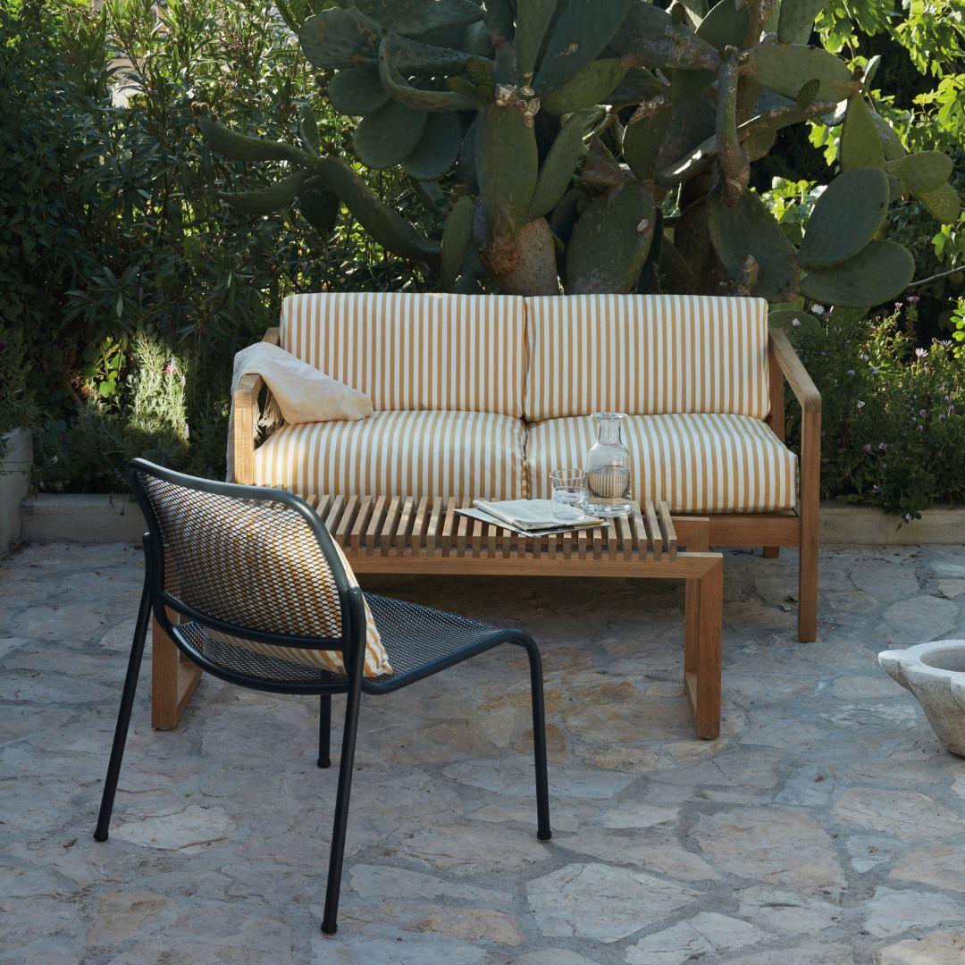 https://a.1stdibscdn.com/outdoor-virkelyst-2-seater-sofa-in-teak-and-ash-fabric-for-skagerak-for-sale-picture-8/f_14472/f_346342521686069758184/6_master.jpg