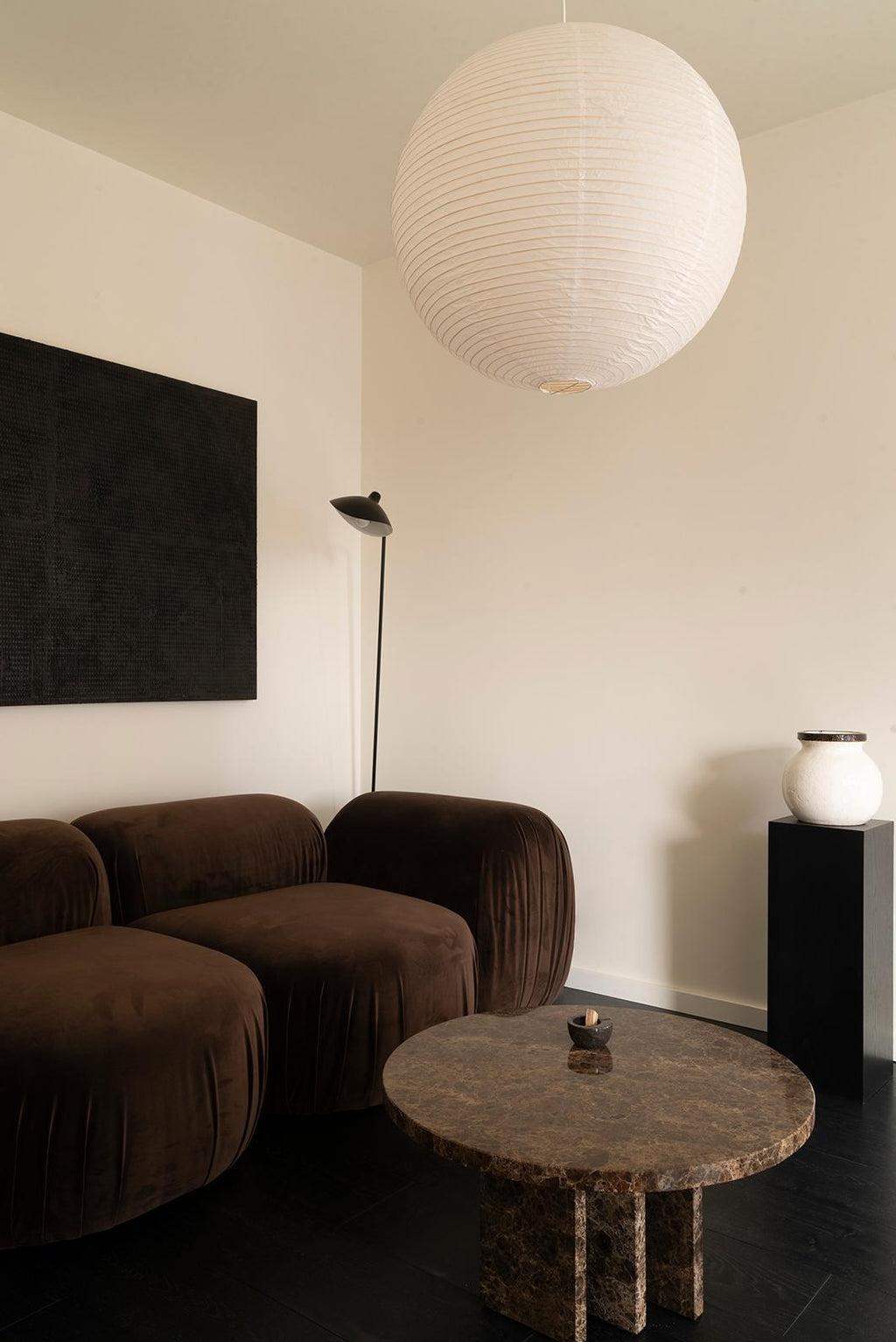 https://a.1stdibscdn.com/object-085-sofa-by-ng-design-for-sale-picture-7/f_12192/f_375496221702488643192/6_master.jpg