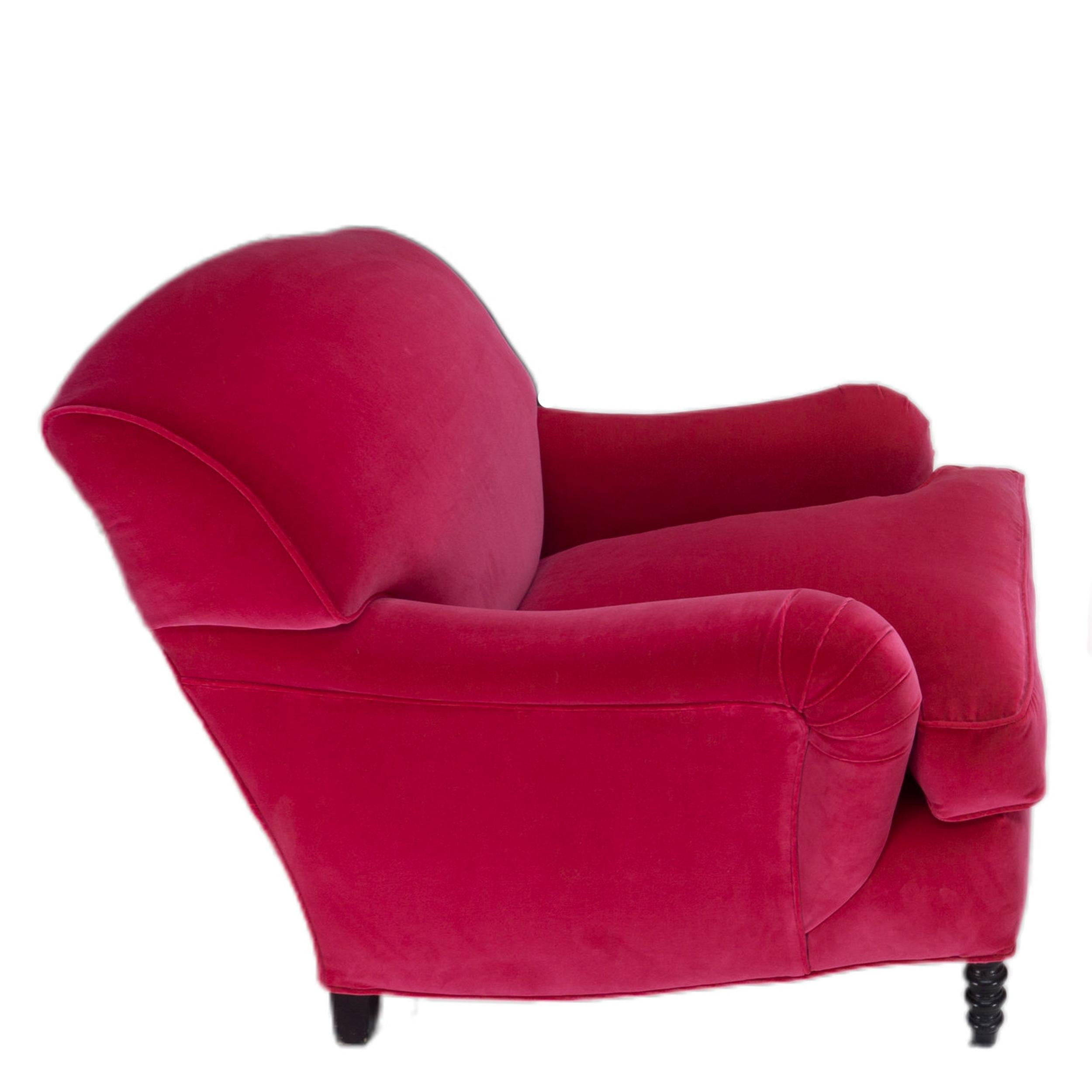 https://a.1stdibscdn.com/contemporary-english-rolled-arm-club-chair-for-sale-picture-6/f_21233/f_224612021612817511747/6_master.jpg