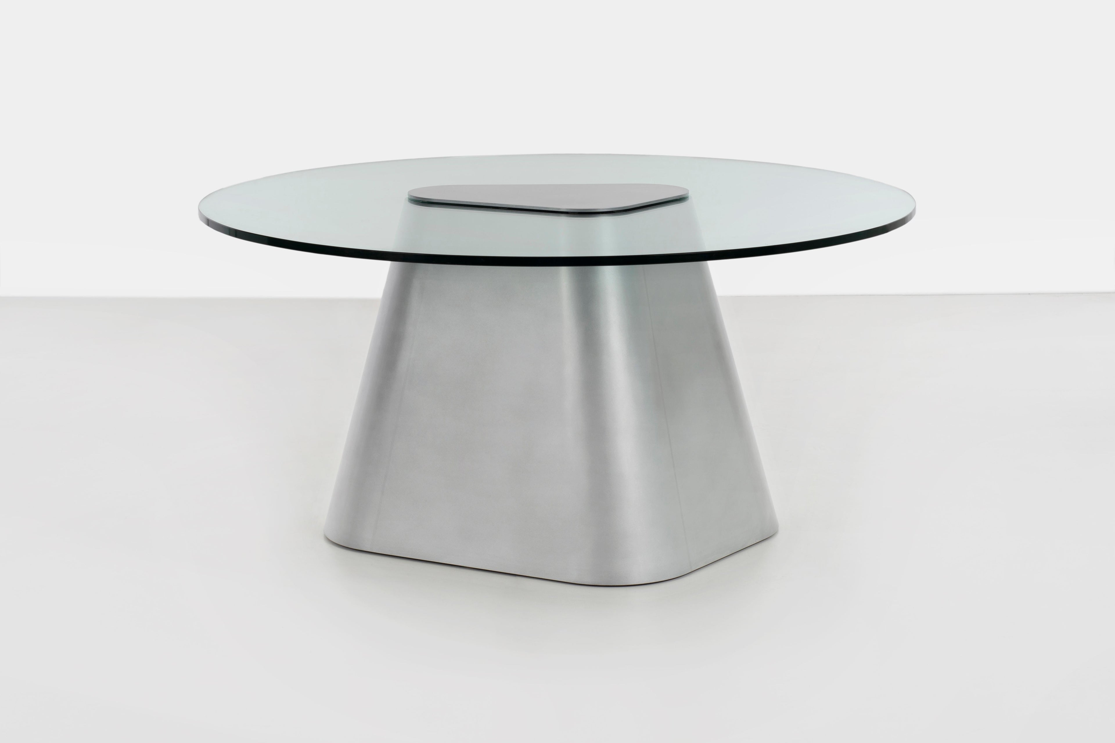 https://a.1stdibscdn.com/sculptural-tm-dining-entry-table-in-wax-polished-formed-aluminum-with-glass-top-for-sale-picture-7/f_31003/1571258749566/6_master.jpg