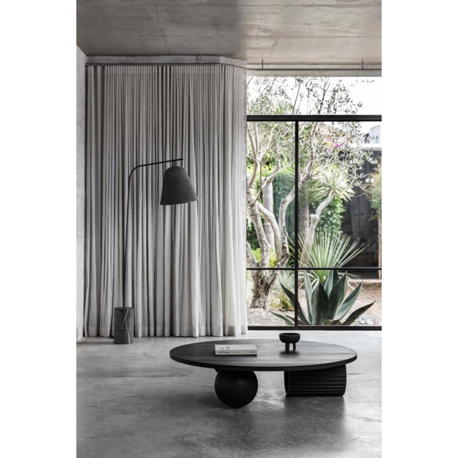 https://a.1stdibscdn.com/underline-oval-coffee-table-in-black-oak-by-hegi-design-house-for-sale-picture-6/f_12192/f_479592221765492891340/6_master.jpg
