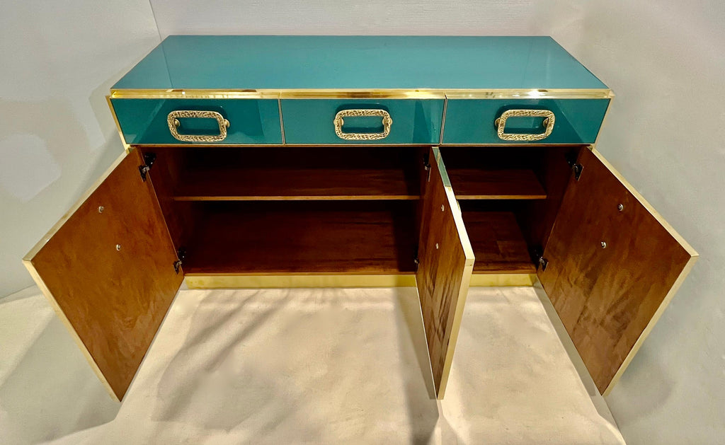 https://a.1stdibscdn.com/bespoke-italian-art-design-brass-metallic-emerald-blue-glass-dresser-sideboard-for-sale-picture-6/f_9112/f_325043521675107533860/6a_master.jpeg