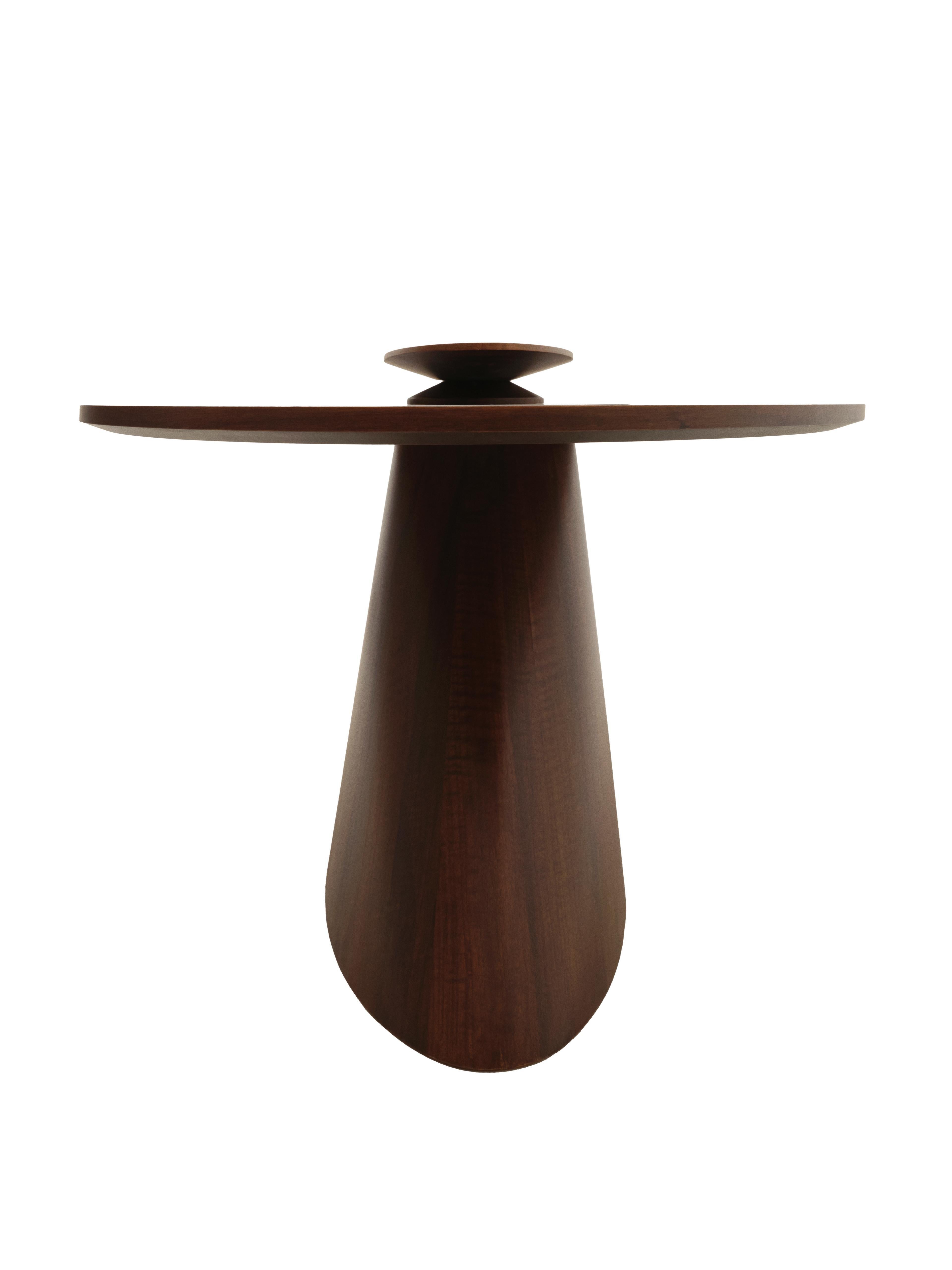 https://a.1stdibscdn.com/half-moon-dining-table-for-sale-picture-2/f_76852/f_438642621740927669553/6bb2622d_266a_4d81_bb0c_31d1734675e9_master.jpeg