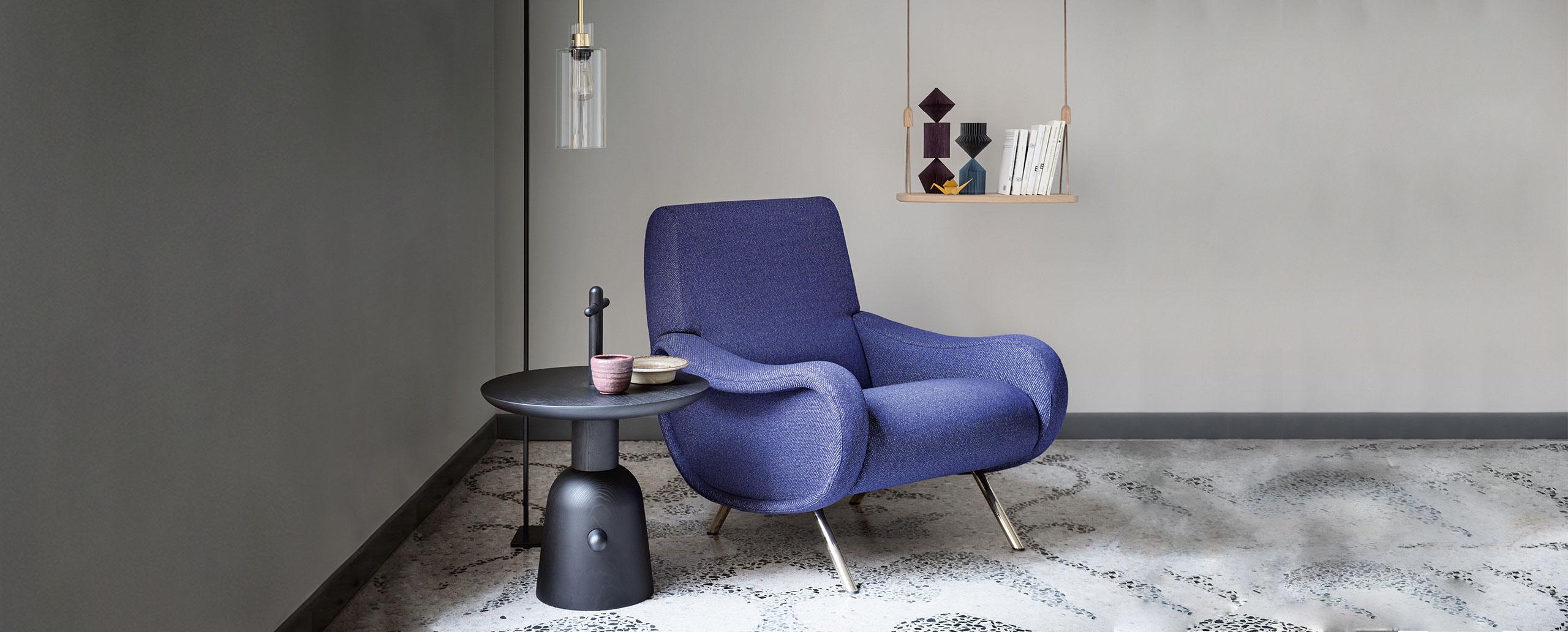 https://a.1stdibscdn.com/marco-zanuso-lady-armchair-by-cassina-for-sale-picture-7/f_14272/f_296555721658305460542/720_lady_2_master.jpg