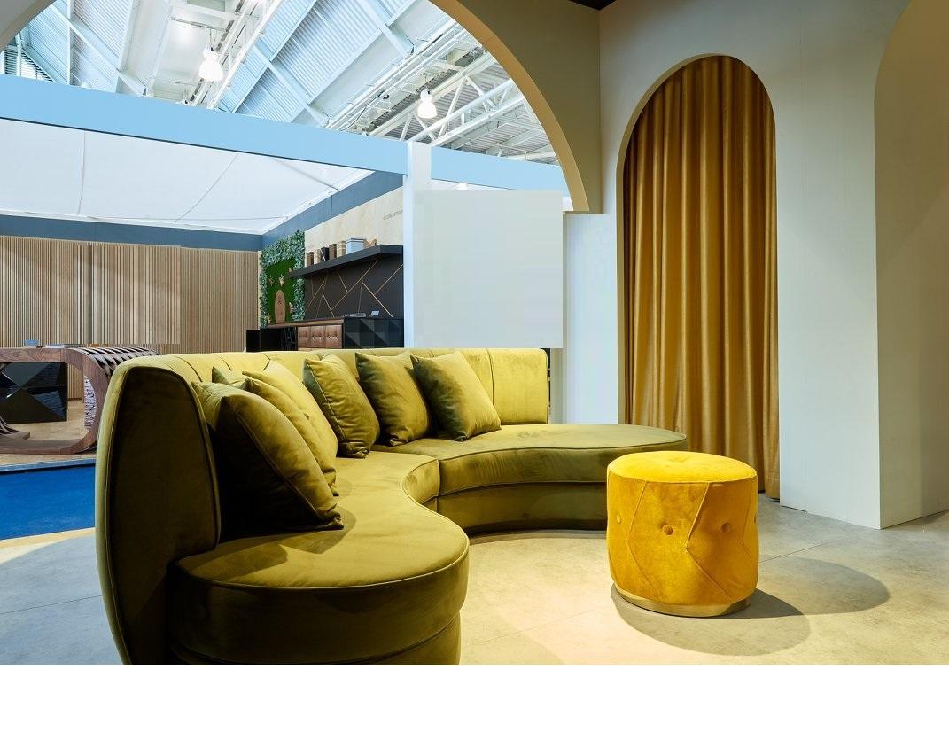 https://a.1stdibscdn.com/hand-tailored-curved-sectional-sofa-in-mustard-yellow-velvet-for-sale-picture-11/f_27693/f_222323921611355105633/72762245_1742905425854474_8565698314886971392_o_master.jpg