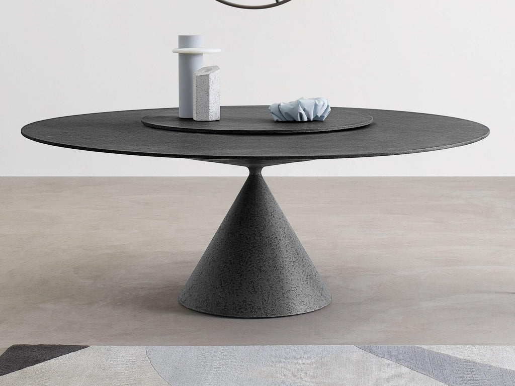https://a.1stdibscdn.com/desalto-clay-oval-table-designed-by-marc-krusin-for-sale-picture-4/f_44652/f_220924021610470351164/72b885723eb6bc1b70eff5a76e531136_master.jpg