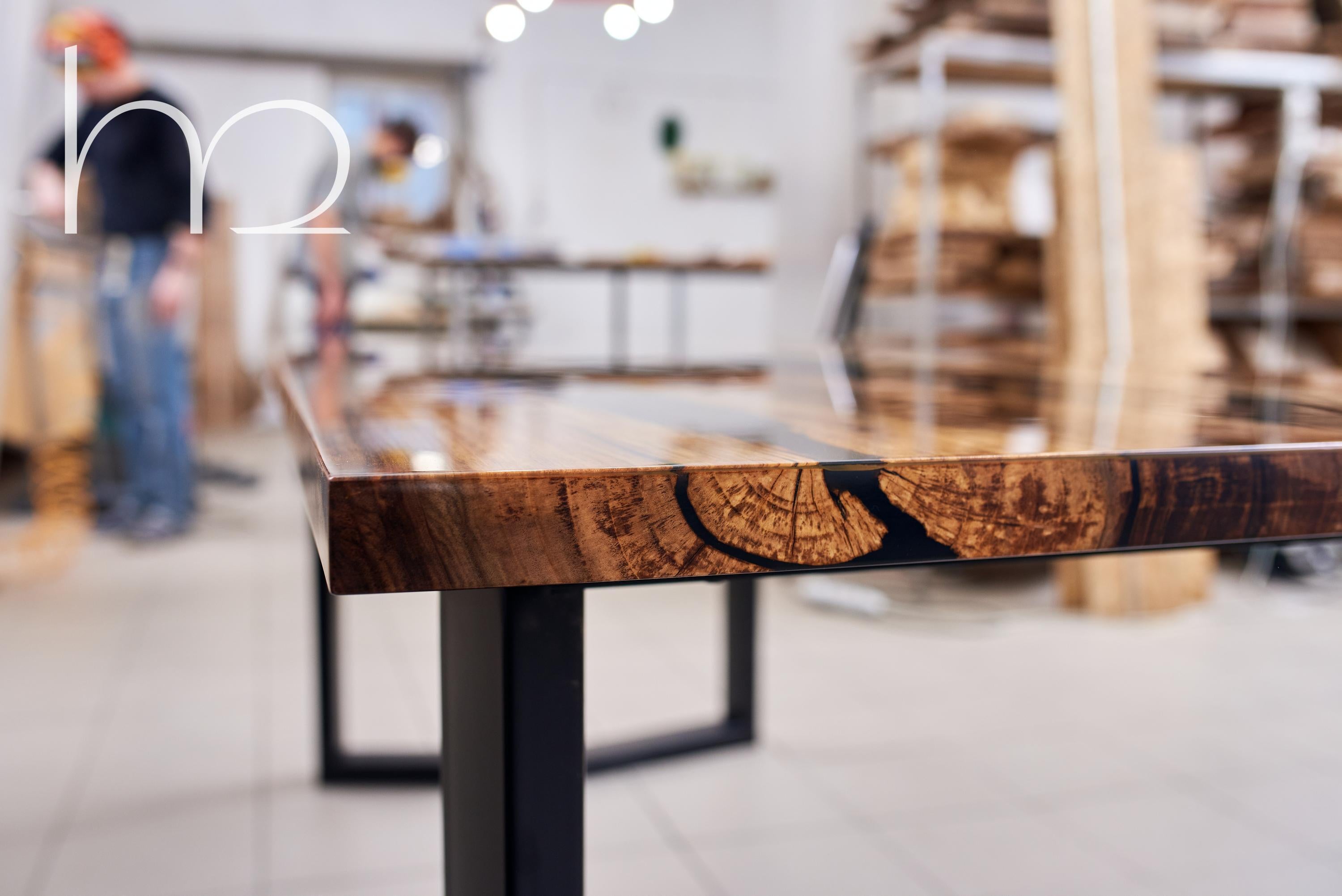 https://a.1stdibscdn.com/sorrow-dining-table-for-sale-picture-7/f_87342/f_344203721684866059972/750_3331_compressed_master.jpg