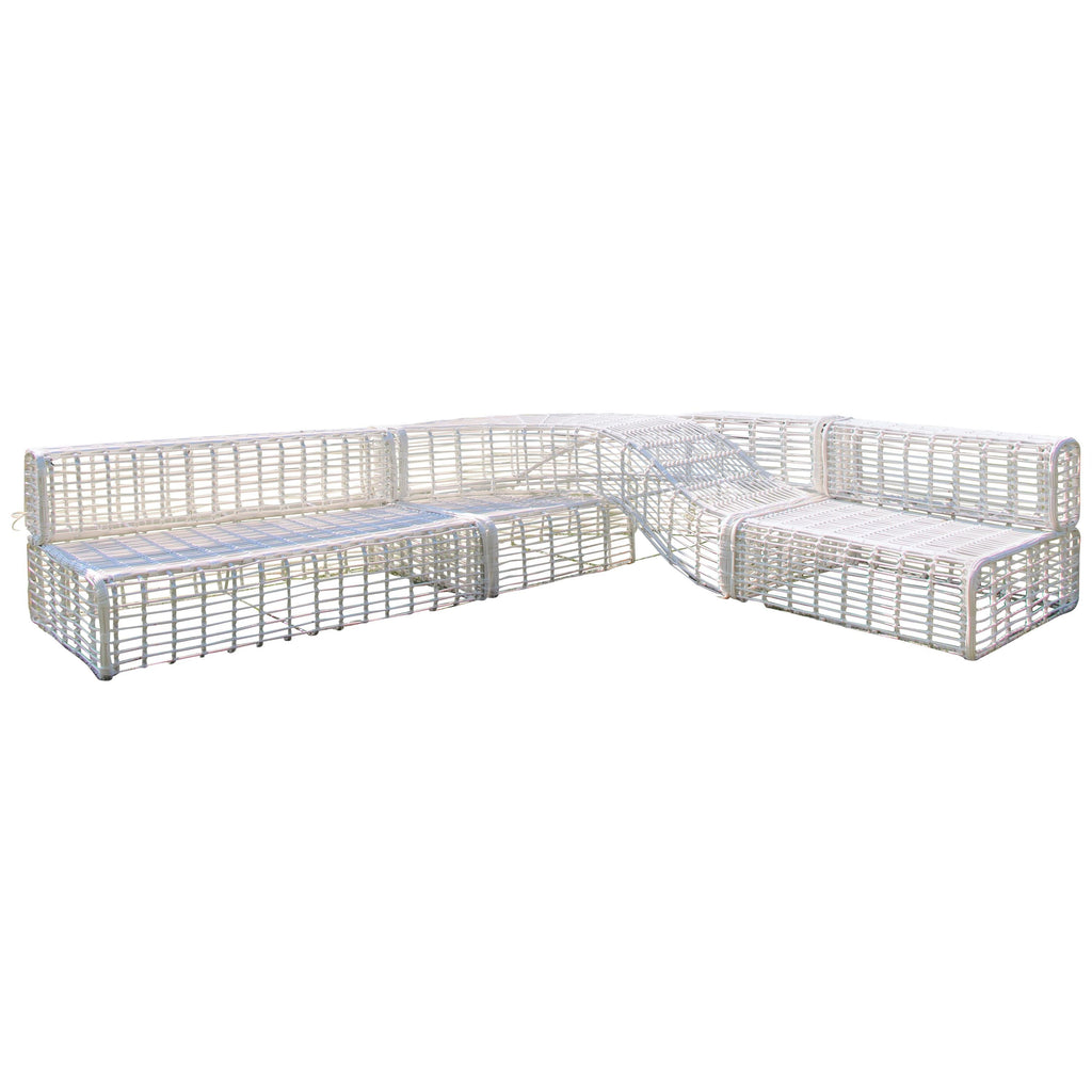 https://a.1stdibscdn.com/modular-contemporary-outdoor-wicker-sofa-lounger-with-integrated-daybed-for-sale/1121189/f_78697931596841508859/7869793_master.jpg
