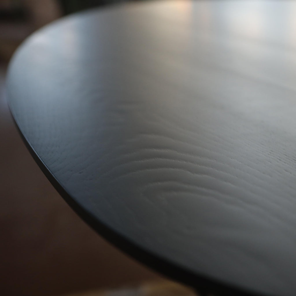 https://a.1stdibscdn.com/ted-ash-nero-medium-dining-table-in-solid-ash-italian-design-by-greyge-for-sale-picture-5/f_106082/f_490958421772788918375/7_TMANL06_Panoramic_Modern_Interior_with_Black_Designer_Dining_Table_and_Large_Windows_master.jpg