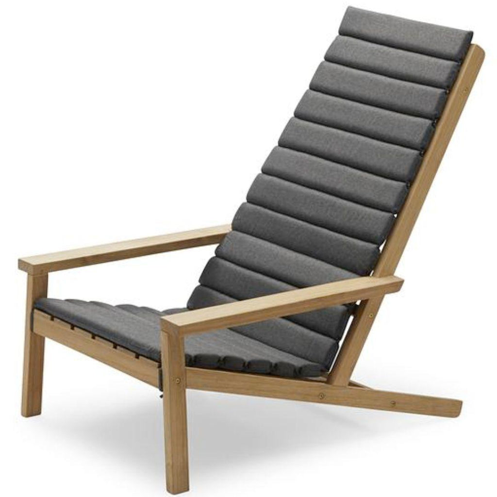 https://a.1stdibscdn.com/stine-weigelt-outdoor-between-lines-teak-lounge-chair-for-skagerak-for-sale-picture-8/f_14472/f_342701921684003129628/7_master.jpg