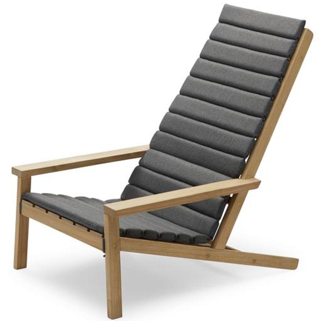 https://a.1stdibscdn.com/stine-weigelt-outdoor-between-lines-teak-lounge-chair-for-skagerak-for-sale-picture-8/f_14472/f_342701921684003129628/7_master.jpg