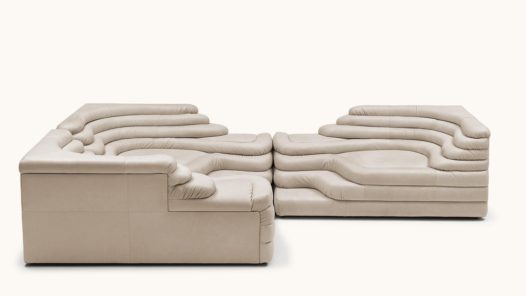 https://a.1stdibscdn.com/de-sede-set-of-two-ds-1025-09-terrazza-sofa-in-gold-upholstery-by-ubald-klug-for-sale-picture-7/f_16392/f_485374521769533863705/7_master.jpg