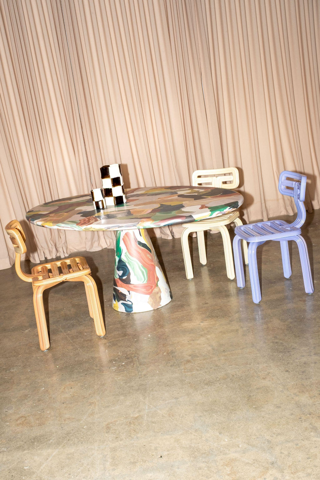 https://a.1stdibscdn.com/kooij-chubby-chair-in-forget-me-not-by-dirk-van-der-kooij-for-sale-picture-9/f_105062/f_469211821759539583033/7_master.jpg