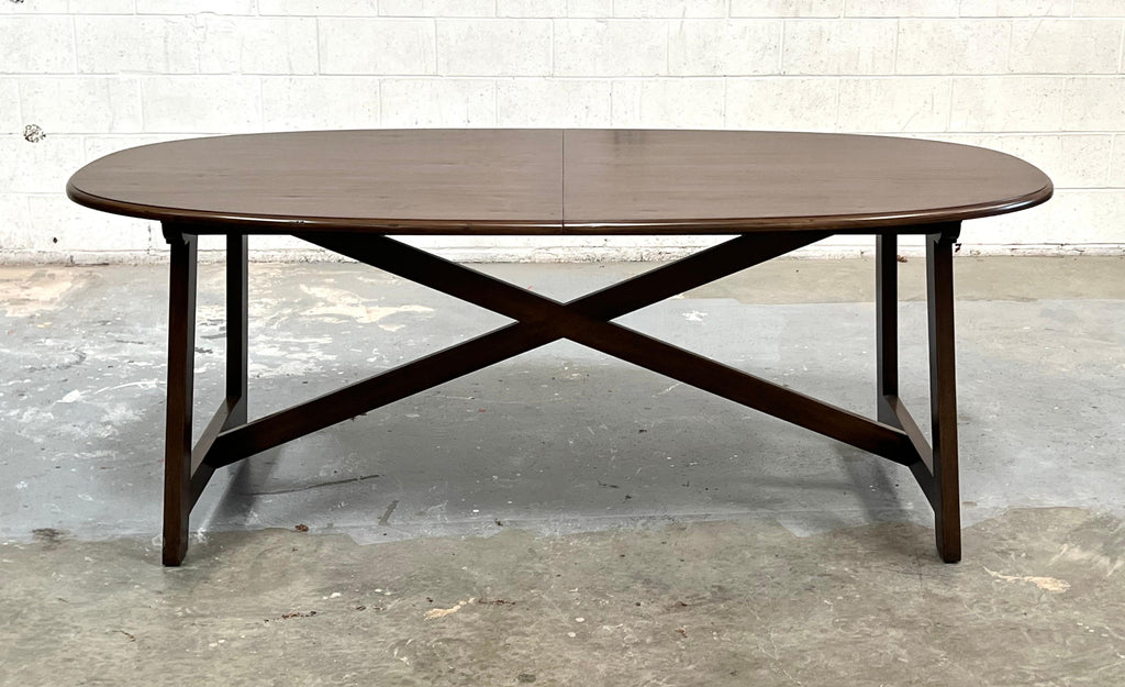 https://a.1stdibscdn.com/expandable-walnut-dining-table-for-sale-picture-3/f_8065/f_324847421675026749281/7_master.jpg