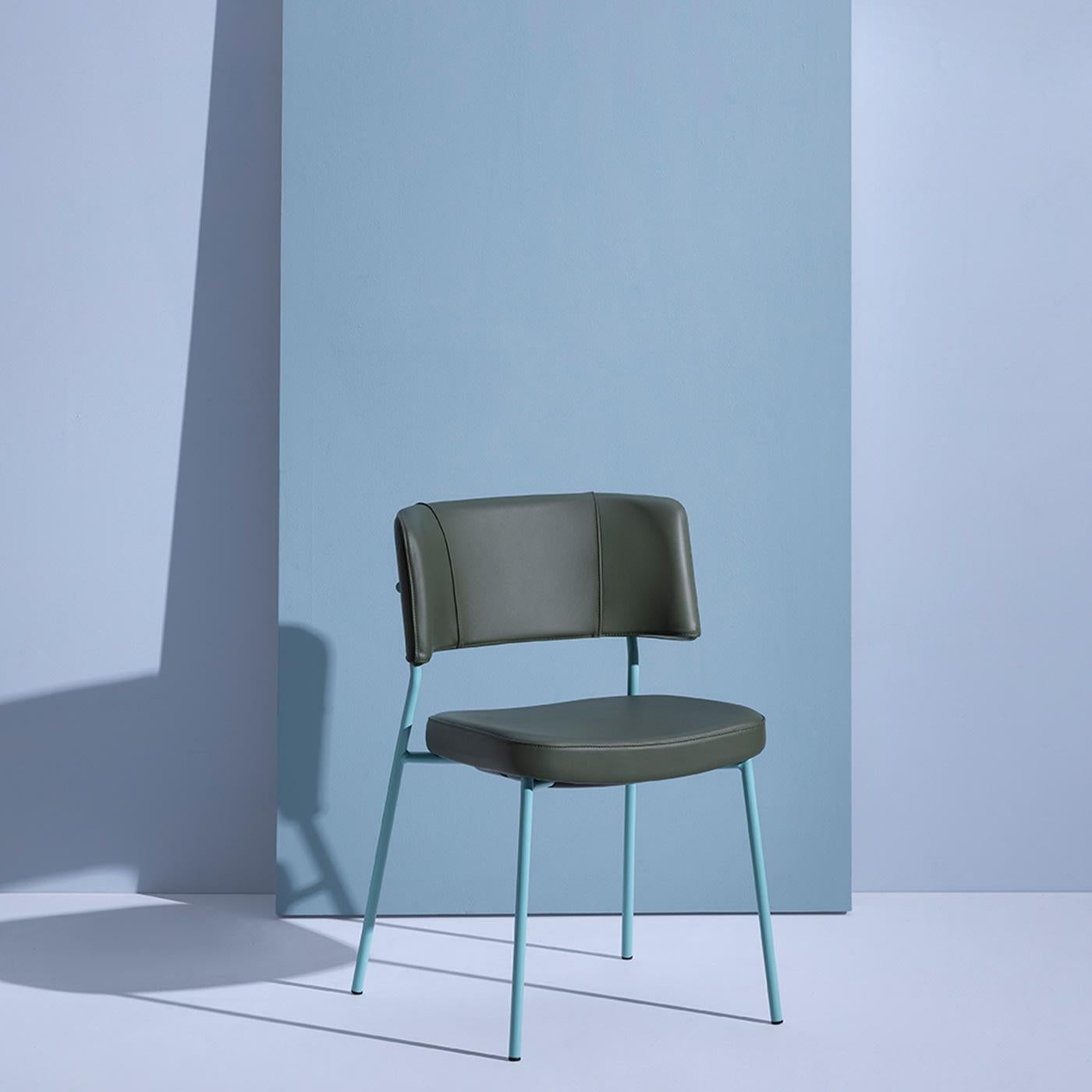 https://a.1stdibscdn.com/marlen-met-im-green-leather-turquoise-metal-chair-by-ep-studio-for-sale-picture-5/f_17062/f_468658521759225242333/7hz3bu1y1yna7tttsg70q6ma20l6_master.jpg