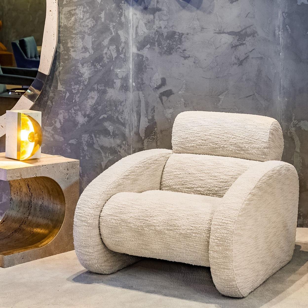https://a.1stdibscdn.com/relaxing-boucle-armchair-with-curvy-silhouette-for-sale-picture-6/f_27693/f_330470421677674852494/82792532_3269553449726533_5172197220698554368_n_master.jpg
