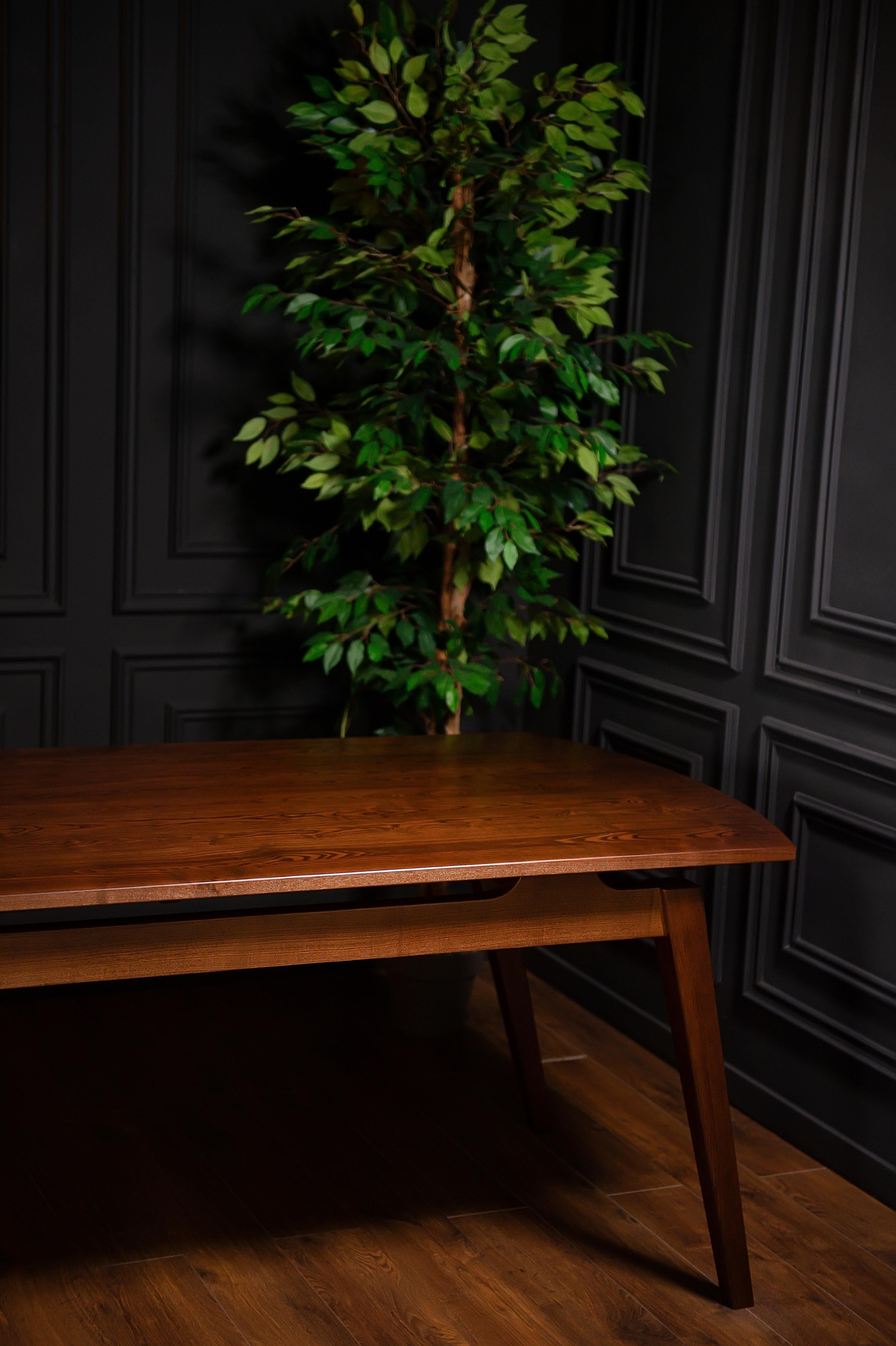 https://a.1stdibscdn.com/acline-brown-solid-wood-dining-table-for-sale-picture-16/f_82682/f_423619421731955973757/83_master.jpg