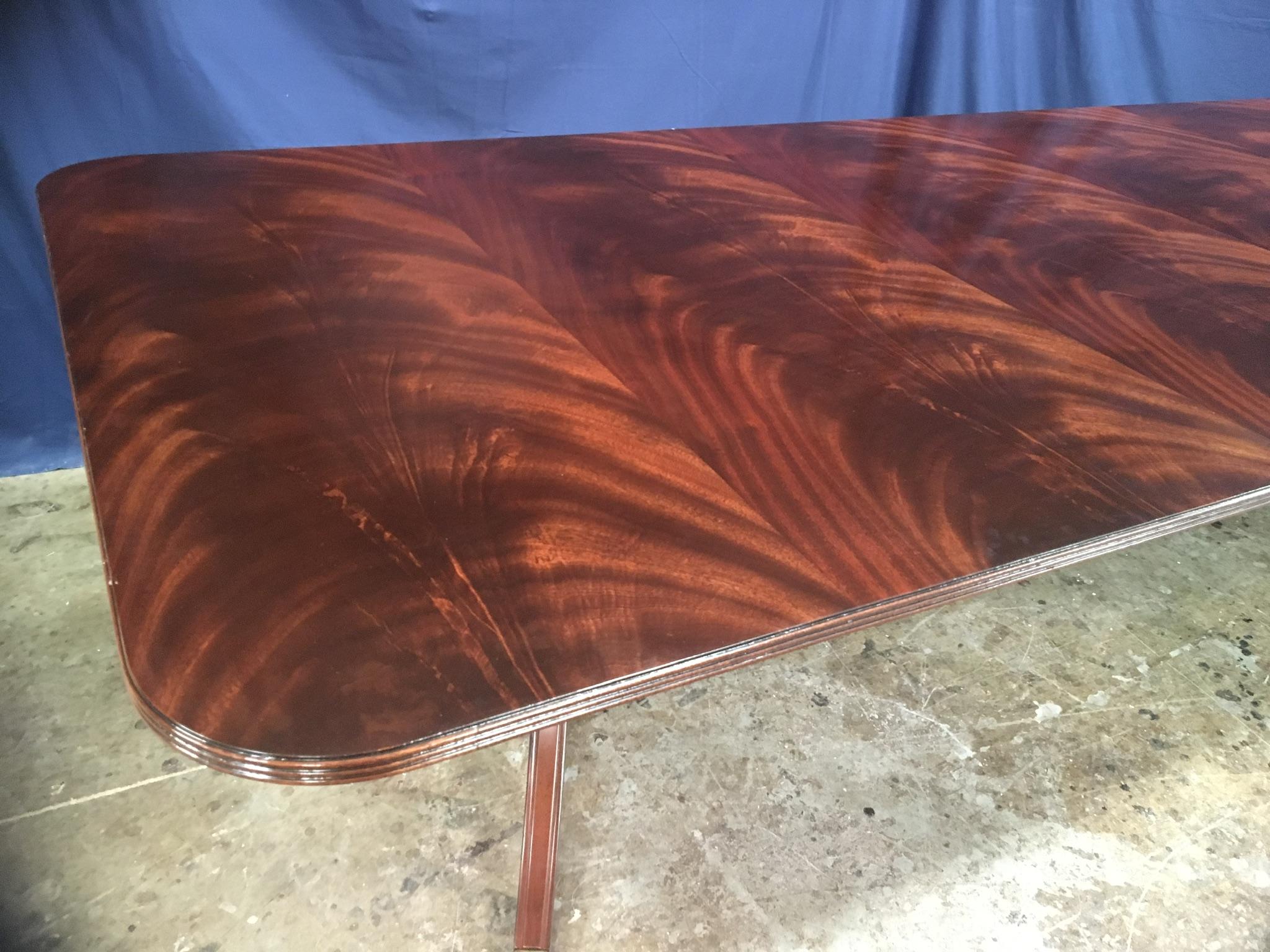 https://a.1stdibscdn.com/custom-large-crotch-mahogany-georgian-style-dining-table-by-leighton-hall-for-sale-picture-9/f_44162/f_152993411561984667727/849FD622_5764_4D62_82F9_A172271F3ADD_master.jpeg
