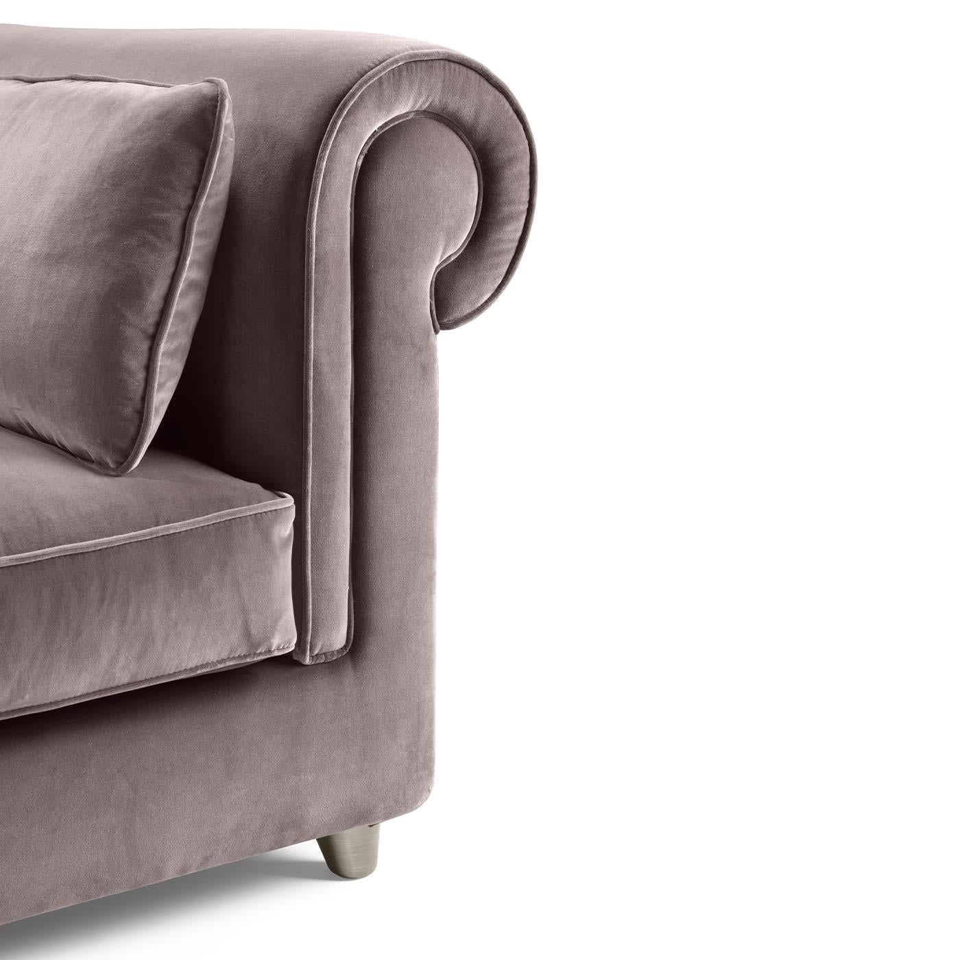https://a.1stdibscdn.com/portofino-gray-sofa-by-stefano-giovannoni-1-for-sale-picture-5/f_17062/f_274087821645021562892/84wnq422b9b8niqkrdgsdd7jwecn_master.jpg