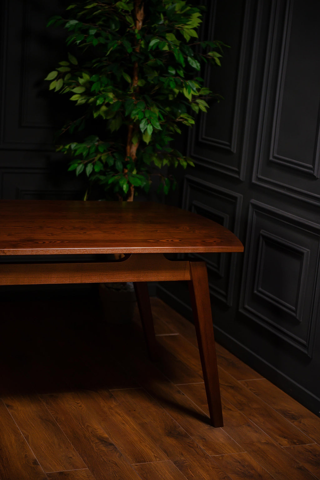 https://a.1stdibscdn.com/acline-brown-solid-wood-dining-table-for-sale-picture-18/f_82682/f_423619421731955976458/86_master.jpg