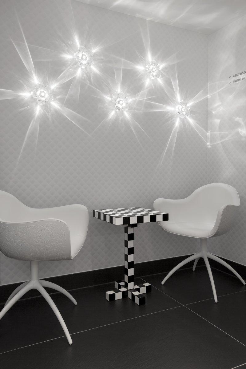 https://a.1stdibscdn.com/moooi-chess-table-in-lacquered-wood-with-steel-frame-mdf-by-front-for-sale-picture-14/22569652/f_268019321641540475425/8718282338033_14_master.jpg