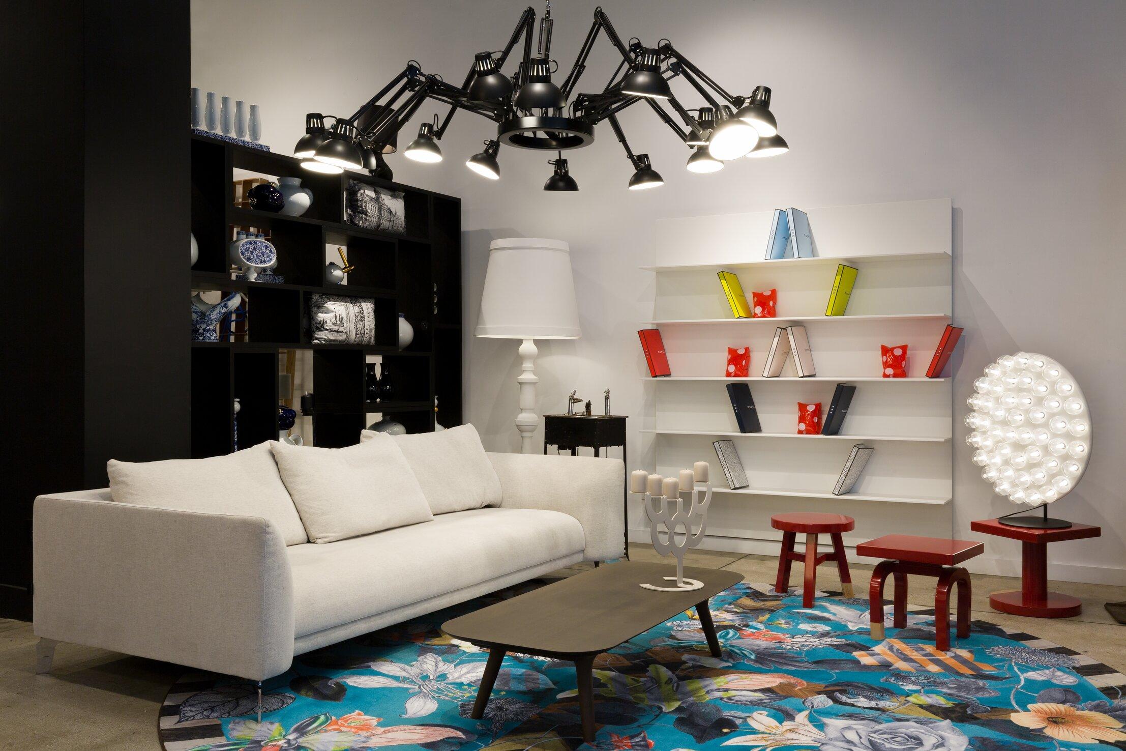 https://a.1stdibscdn.com/moooi-common-comrades-emperor-table-in-solid-birch-by-neri-and-hu-for-sale-picture-5/22569652/f_268019821641540866729/8718282338118_5_master.jpg