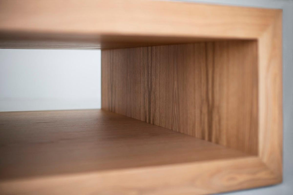 https://a.1stdibscdn.com/bertu-coffee-table-cove-oak-coffee-table-white-oak-for-sale-picture-2/f_9720/f_473775721762275519839/88292803_Oak_Coffee_Table_75657932_master.jpeg