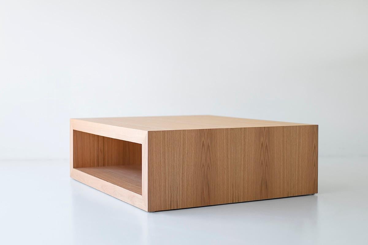 https://a.1stdibscdn.com/bertu-coffee-table-cove-oak-coffee-table-white-oak-for-sale-picture-8/f_9720/f_473775721762275520338/88292803_Oak_Coffee_Table_75657989_master.jpeg