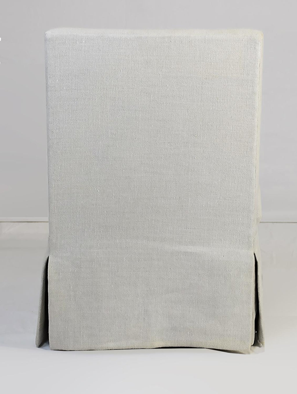 https://a.1stdibscdn.com/lejune-upholstery-ella-slipper-chair-in-linen-floor-sample-for-sale-picture-5/f_19743/f_363848121696002612793/8RfsjFdQ_master.jpeg