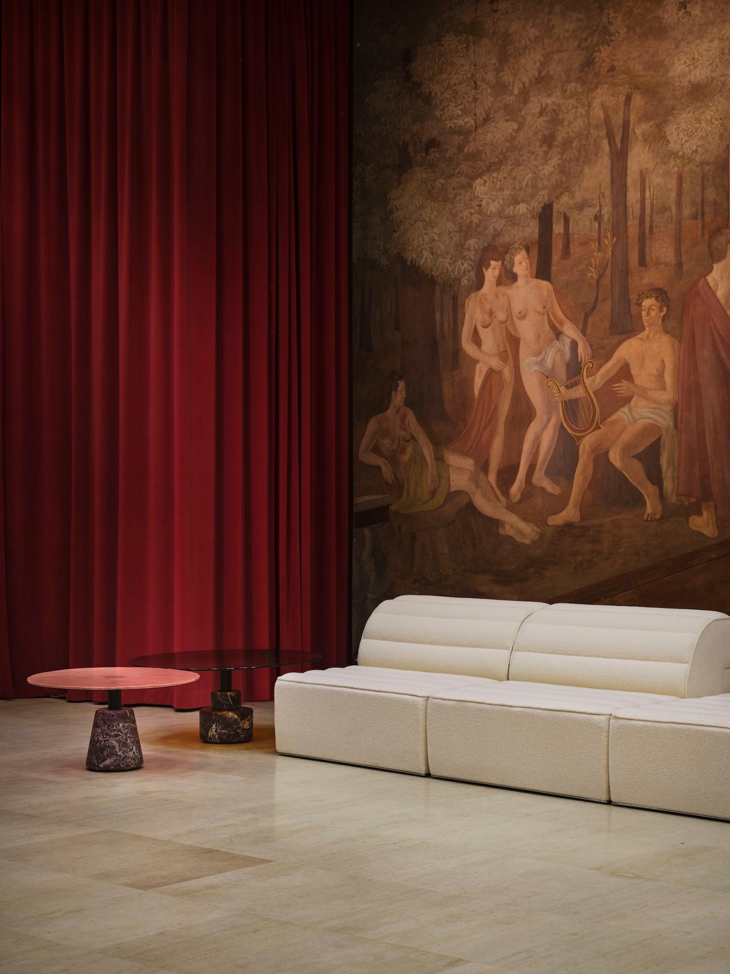 https://a.1stdibscdn.com/customizable-acerbis-free-system-modular-sofa-by-claudio-salocchi-for-sale-picture-9/f_44652/f_436742421739827243113/8_ACERBIS_Free_System_ClaudioSalocchi_AlbertoStrada_master.jpg