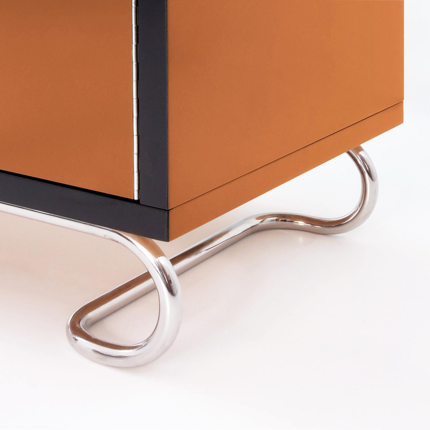 https://a.1stdibscdn.com/modernist-secretary-cabinet-lacquered-wood-chrome-plated-metal-customizable-for-sale-picture-4/f_19723/f_334985021679904653581/8_MODERN_XX_Dahlem_Collection_Sekret_r_Secretaire_2021_master.jpg