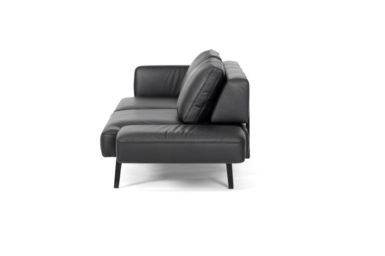 https://a.1stdibscdn.com/de-sede-ds-747-23-multifunctional-sofa-in-black-leather-seat-and-back-upholstery-for-sale-picture-8/22569652/f_324478421674816921713/8_master.jpg?width=768