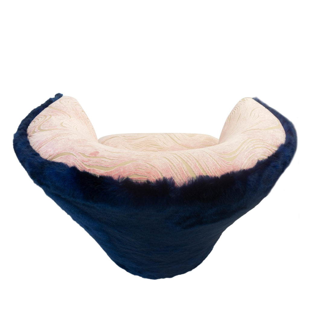 https://a.1stdibscdn.com/modern-winged-swivel-chair-with-pink-cut-velvet-and-cobalt-faux-fur-for-sale-picture-8/f_21233/f_223742321612286691792/8_master.jpg