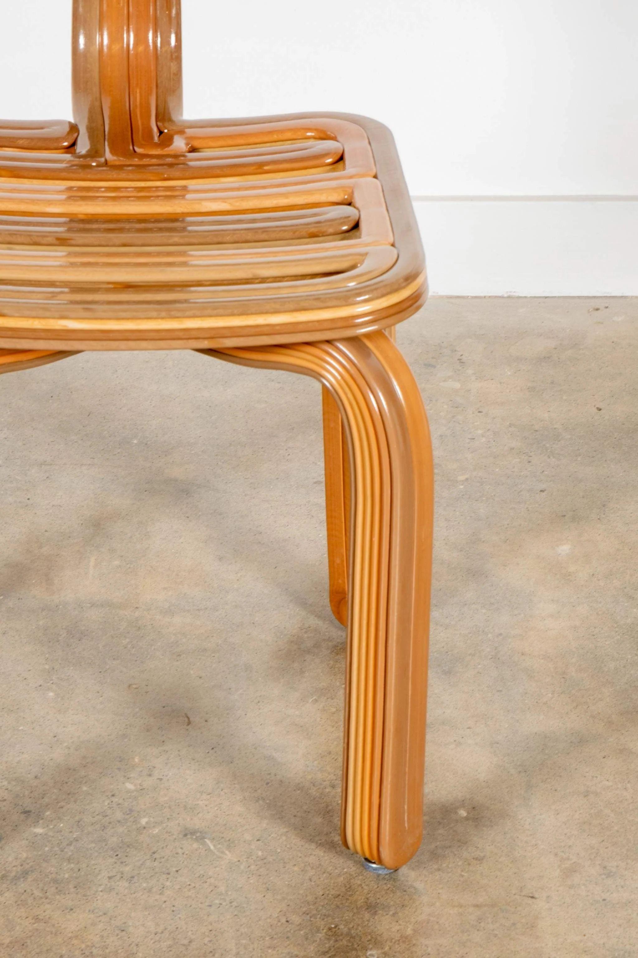 https://a.1stdibscdn.com/kooij-chubby-chair-in-tannin-by-dirk-van-der-kooij-for-sale-picture-4/f_105062/f_469214121759539464416/8_master.jpg