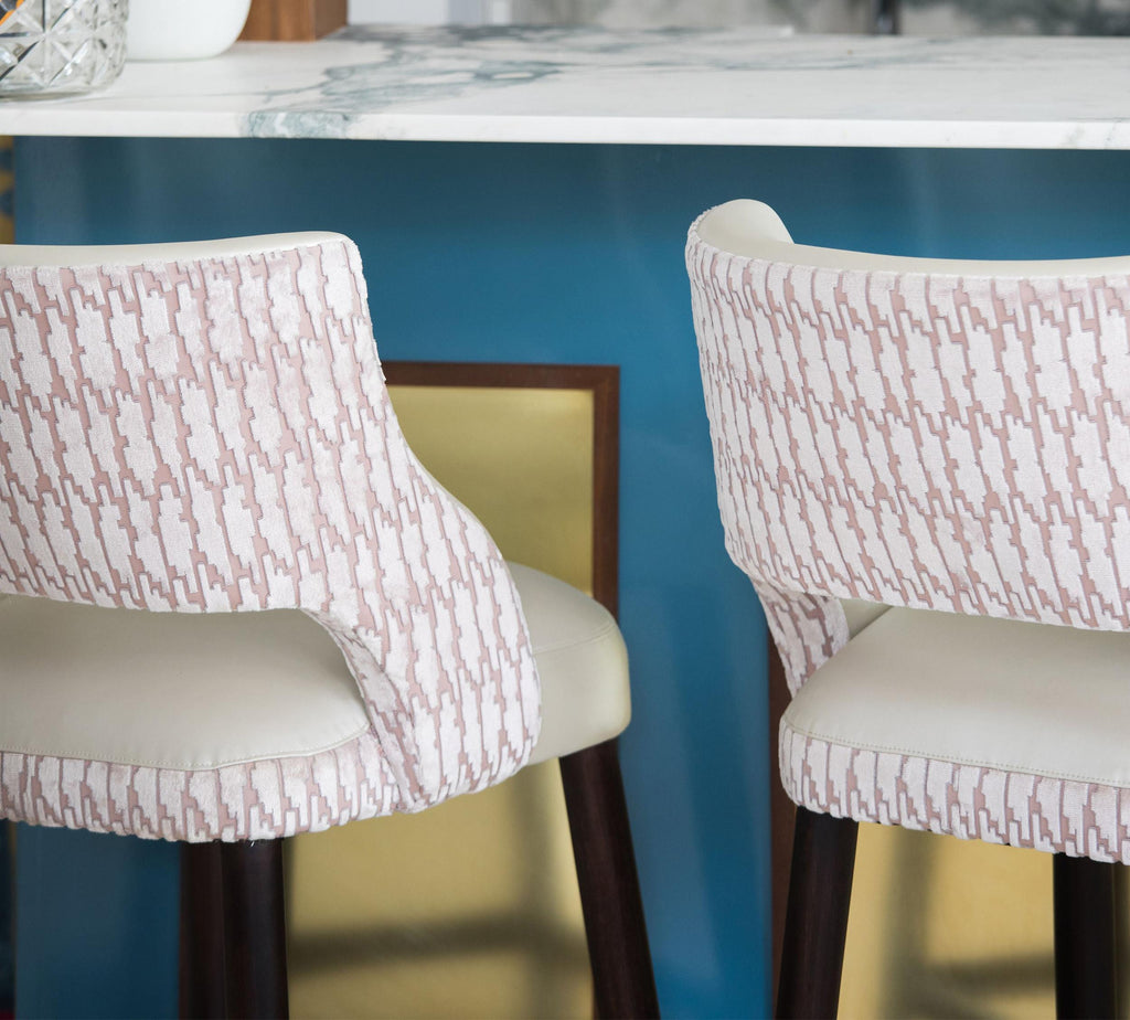 https://a.1stdibscdn.com/modern-armless-bar-or-counter-stool-with-relaxed-backrest-for-sale-picture-8/f_21233/f_218850421608569088992/8_master.jpg