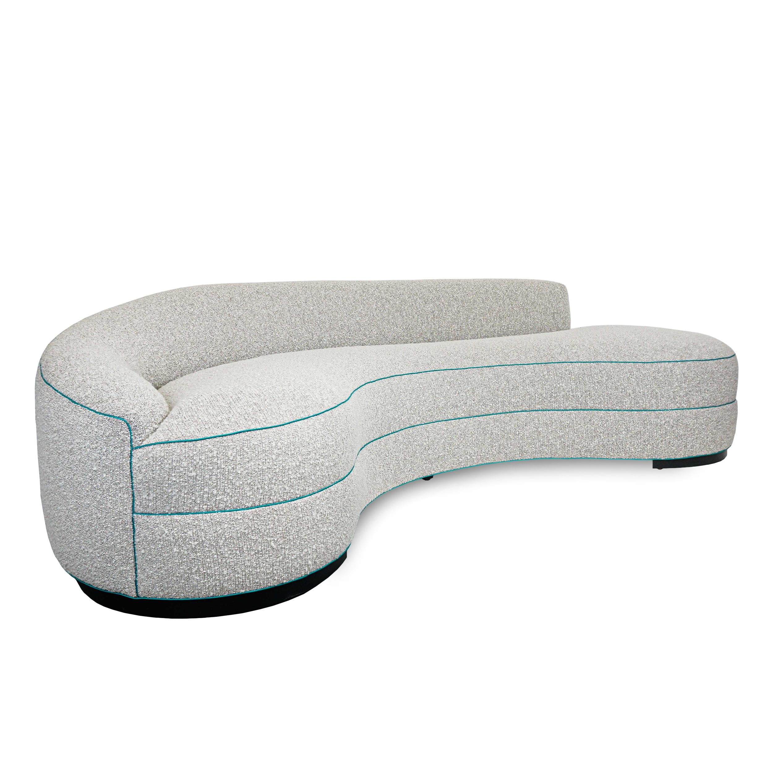 https://a.1stdibscdn.com/boucle-curved-sofa-with-turquoise-accents-for-sale-picture-5/f_21233/1622750900724/8_master.jpg