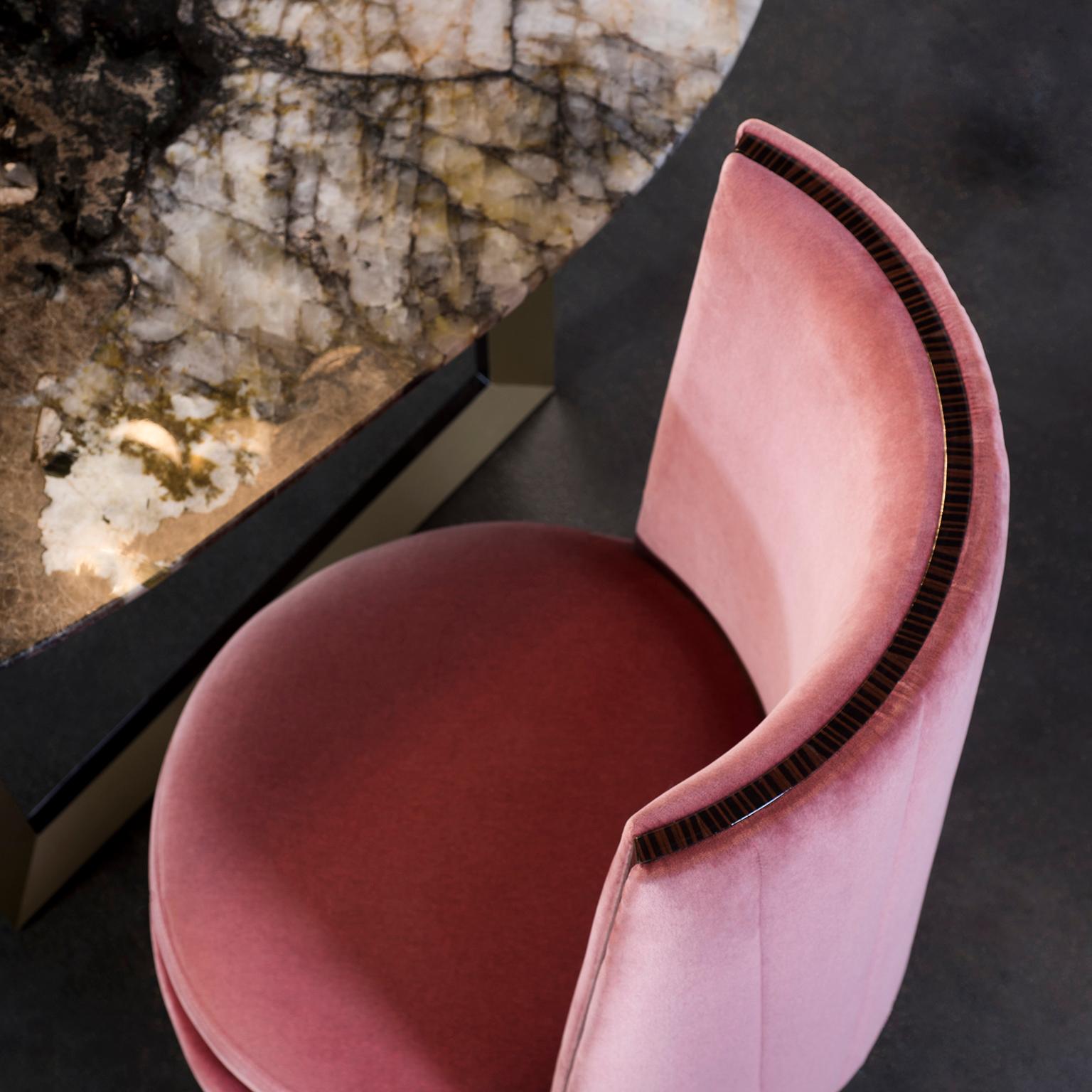 https://a.1stdibscdn.com/de-castro-chair-beech-dark-brown-stain-ruby-pink-cotton-velvet-ebony-for-sale-picture-11/f_53532/f_226935121614277870071/909718_10_master.jpg