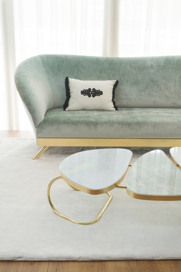 https://a.1stdibscdn.com/cambridge-loveseat-sofa-in-the-style-of-1930s-handmade-portugal-by-greenapple-for-sale-picture-3/f_53532/f_399732121717171716554/909781_8_master.jpg?width=768