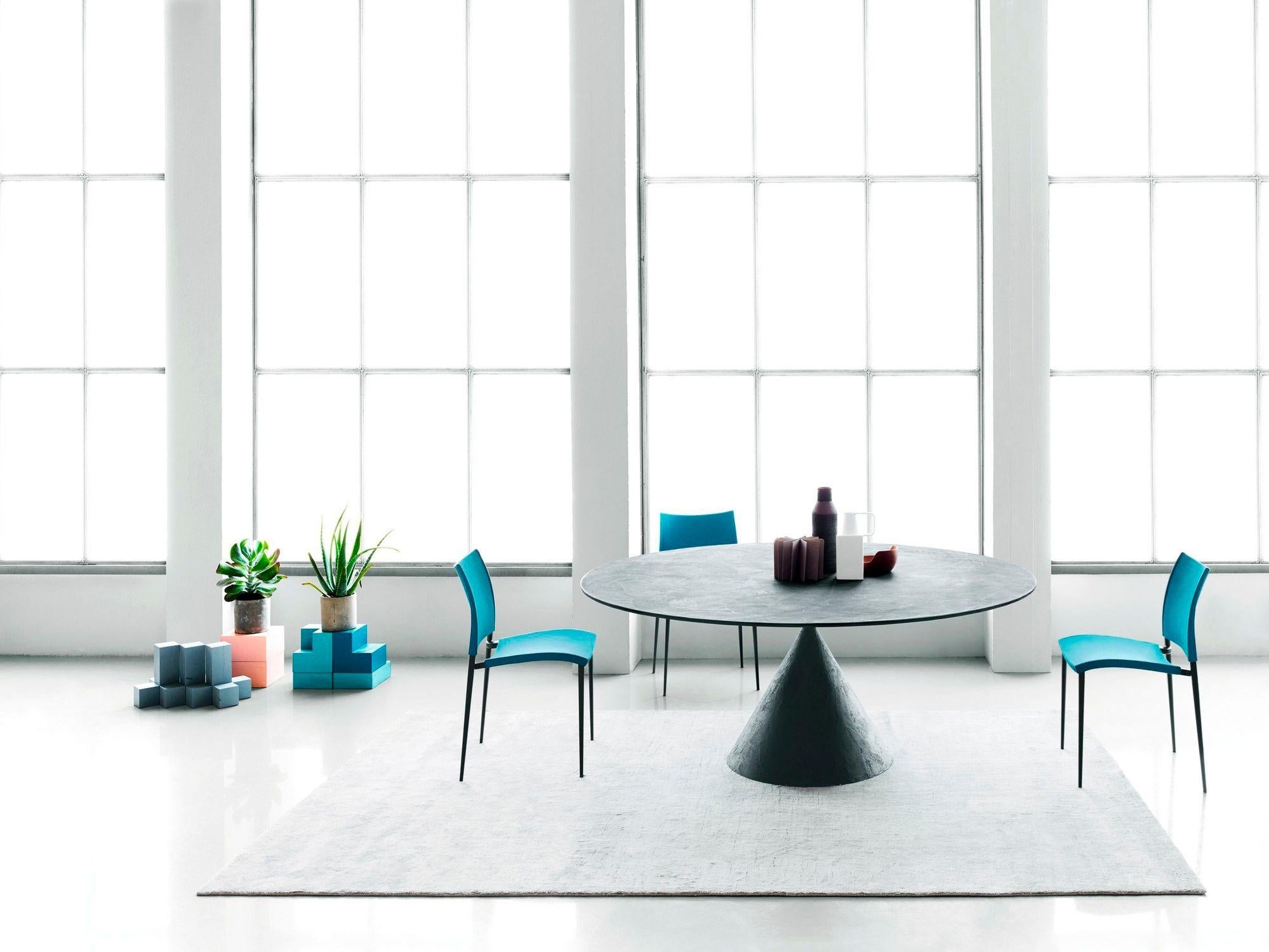 https://a.1stdibscdn.com/desalto-clay-oval-table-designed-by-marc-krusin-for-sale-picture-6/f_44652/f_220924021610470352105/9597_9610753_master.jpg