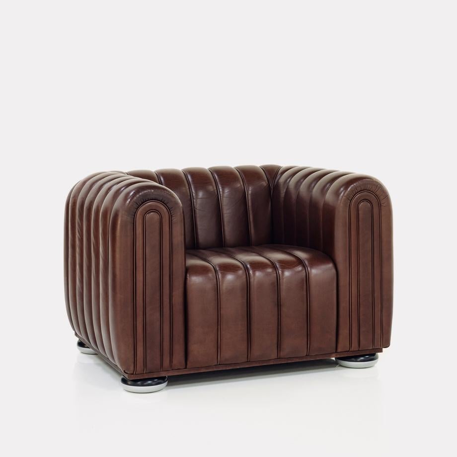 https://a.1stdibscdn.com/wittmann-club-1910-leather-lounge-chair-designed-by-josef-hoffmann-for-sale-picture-3/f_44652/f_219124021608746132759/960x960_Club1910_master.jpg